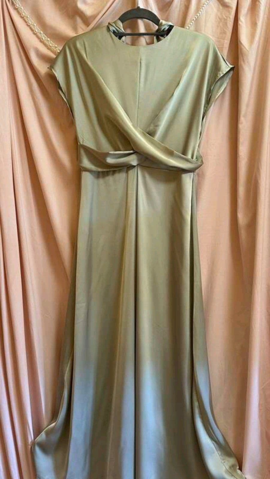 Satin maxi mint dress