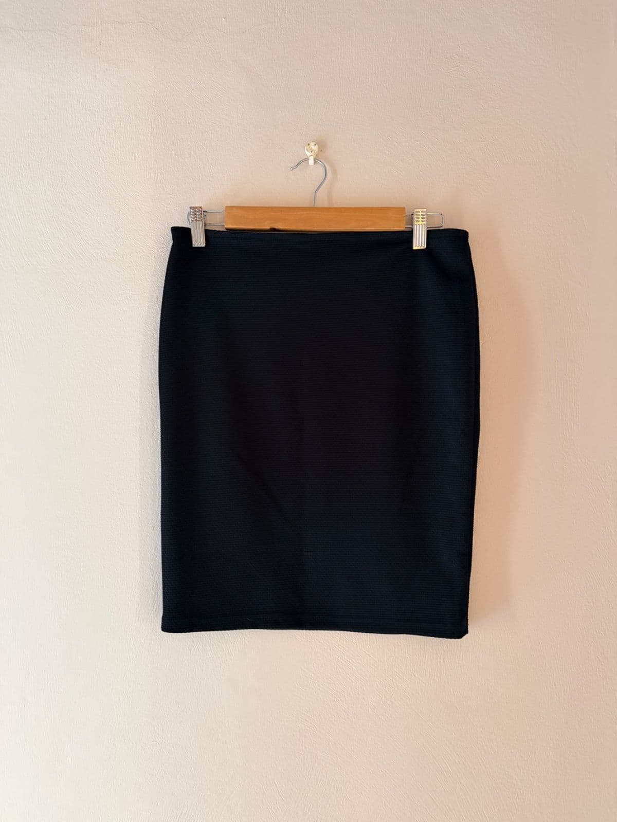 Black skirt
