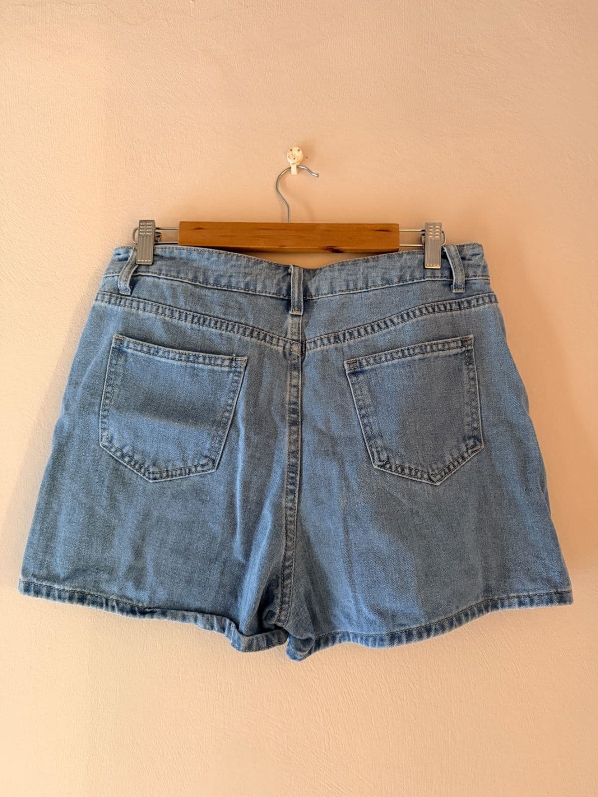 Jean skort