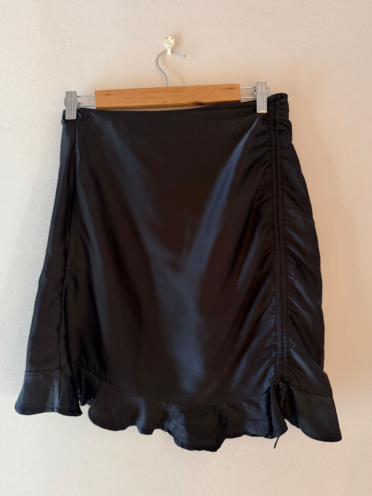 Black skirt