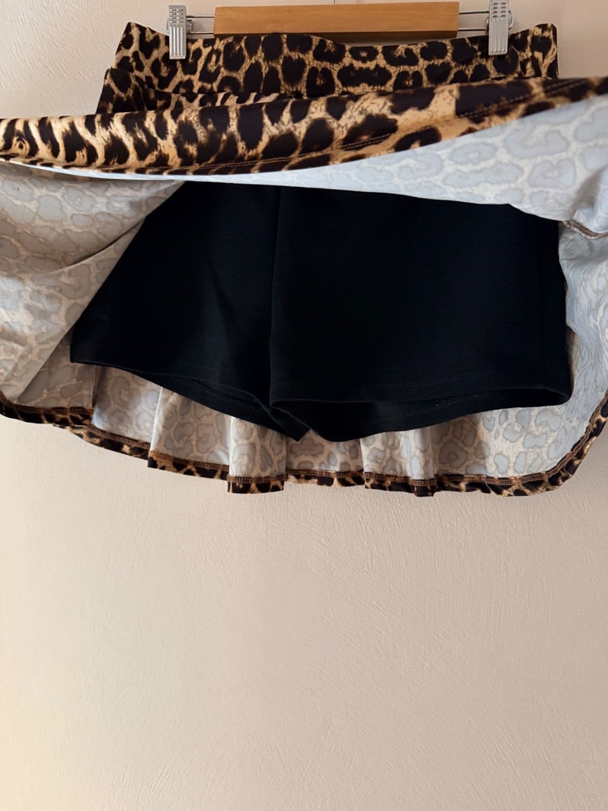 Animal print skorts