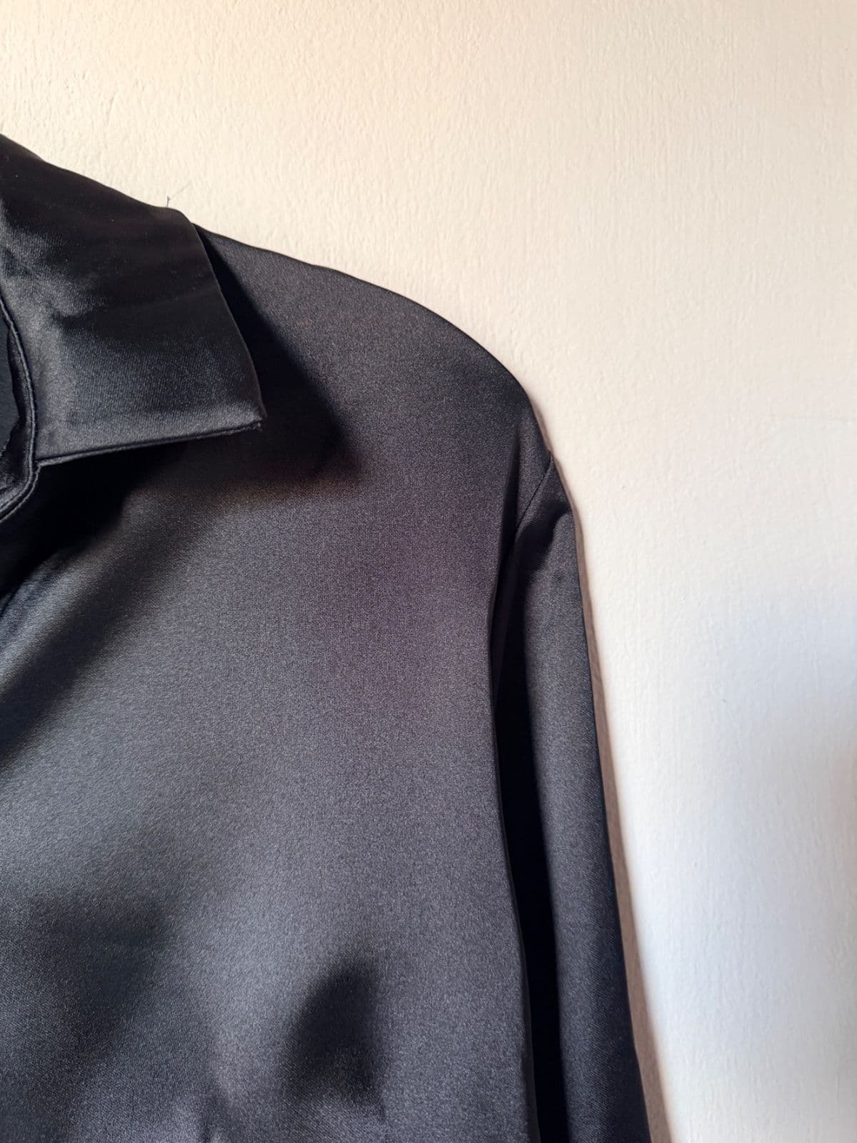 Black shirt