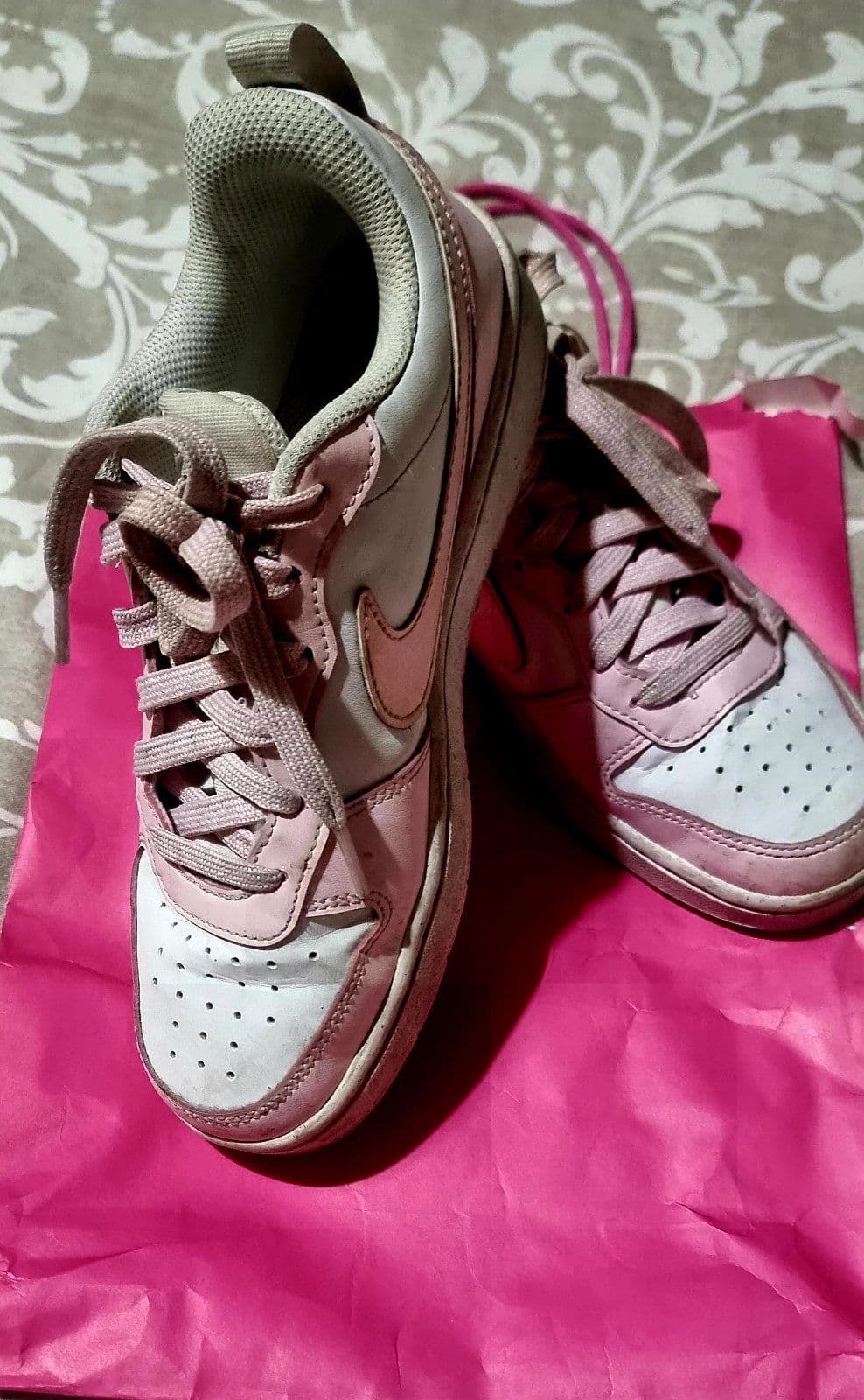 Nike