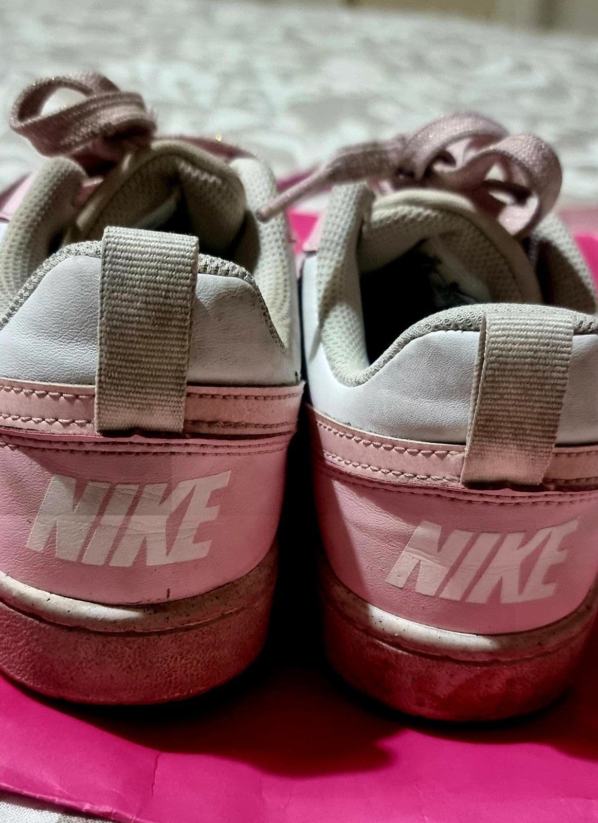 Nike